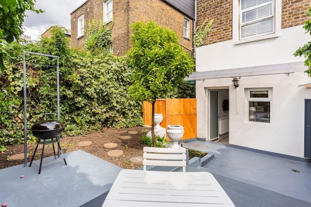 Stylish Ground Floor Garden Flat Nr Apartment *
