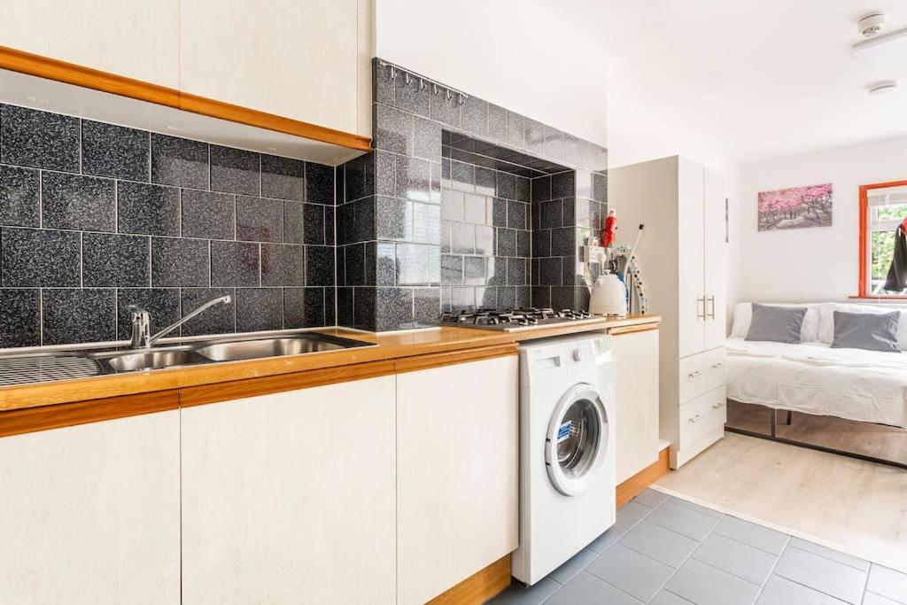 Stylish Ground Floor Garden Flat Nr Appartamento